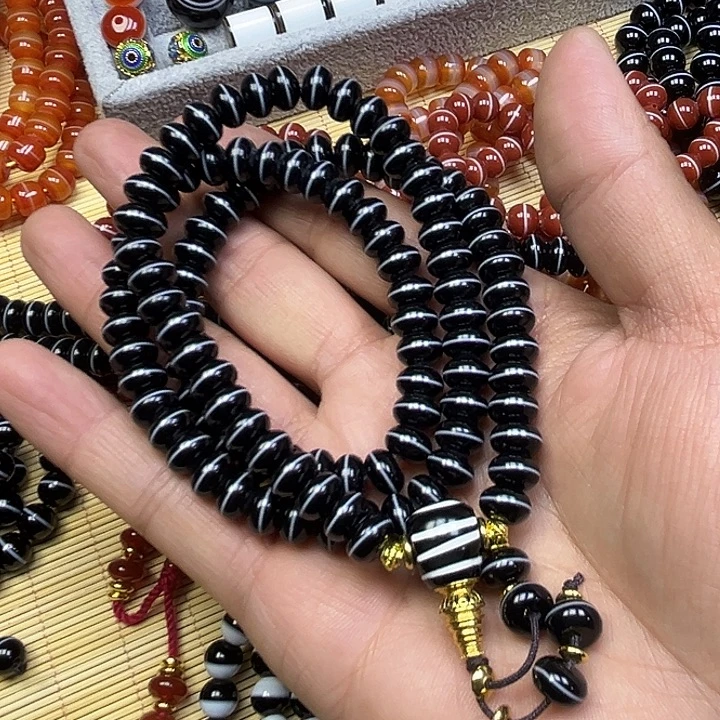 。***。玛瑙/玉髓未镶嵌手串