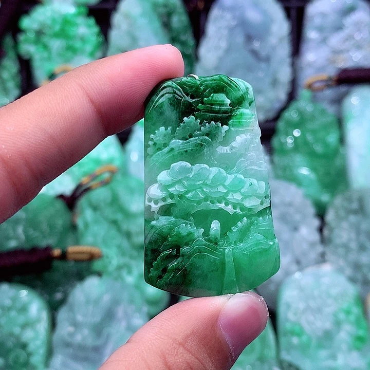 翡翠未镶嵌吊坠(不含链)