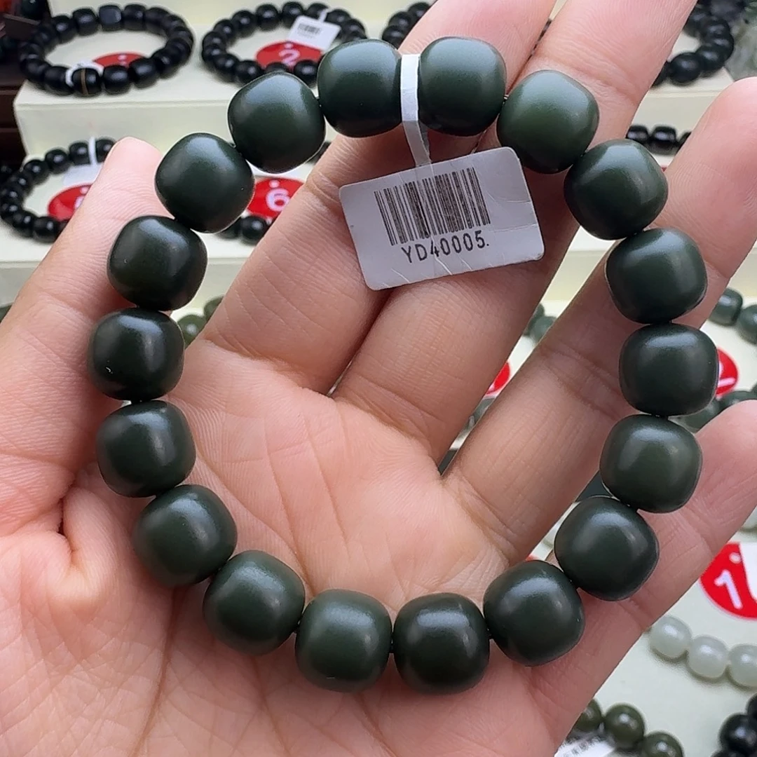 和田玉未镶嵌手串