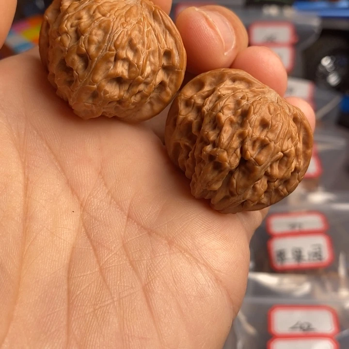 文玩核桃把件38小正磨全品