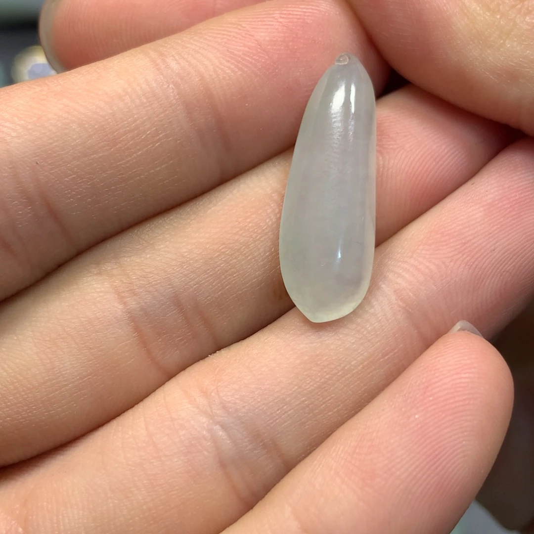 翡翠裸石翡翠首饰