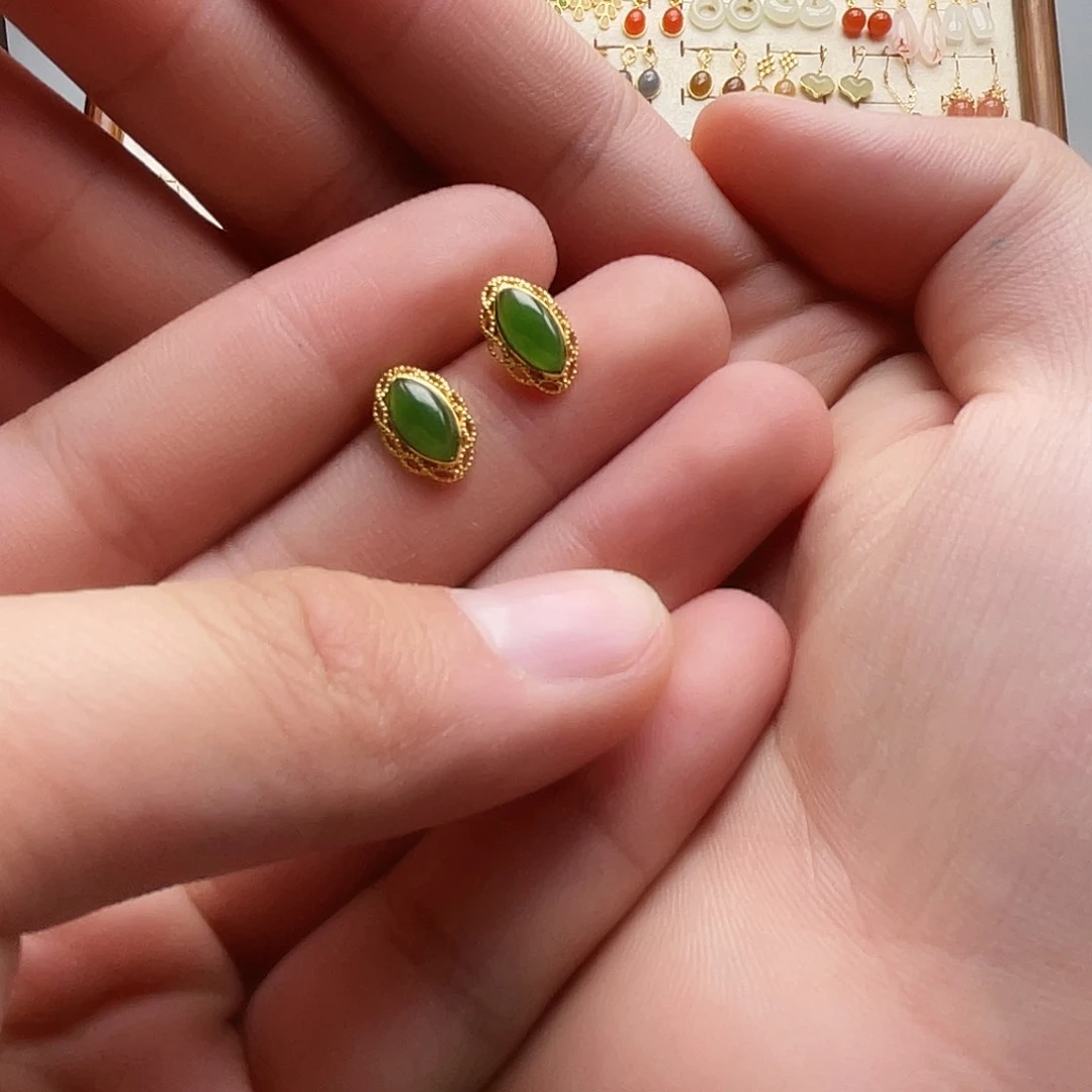 银S925镶嵌和田玉耳饰