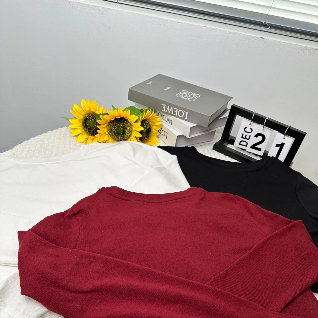 【二婷现货】黑白薄款纯色打底衫