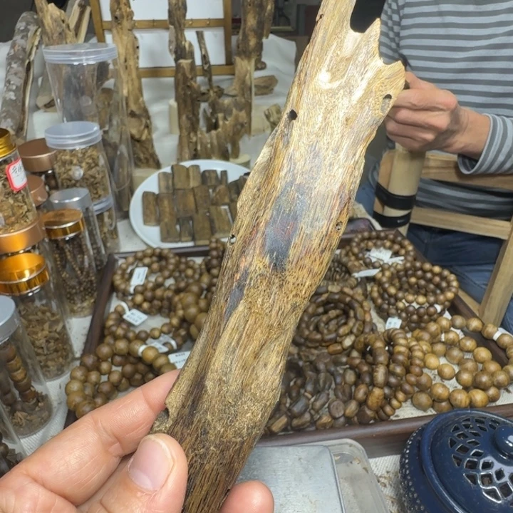 沉香沉香碎屑52克