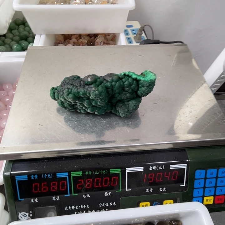 动***间未镶嵌珠宝半成品水晶
