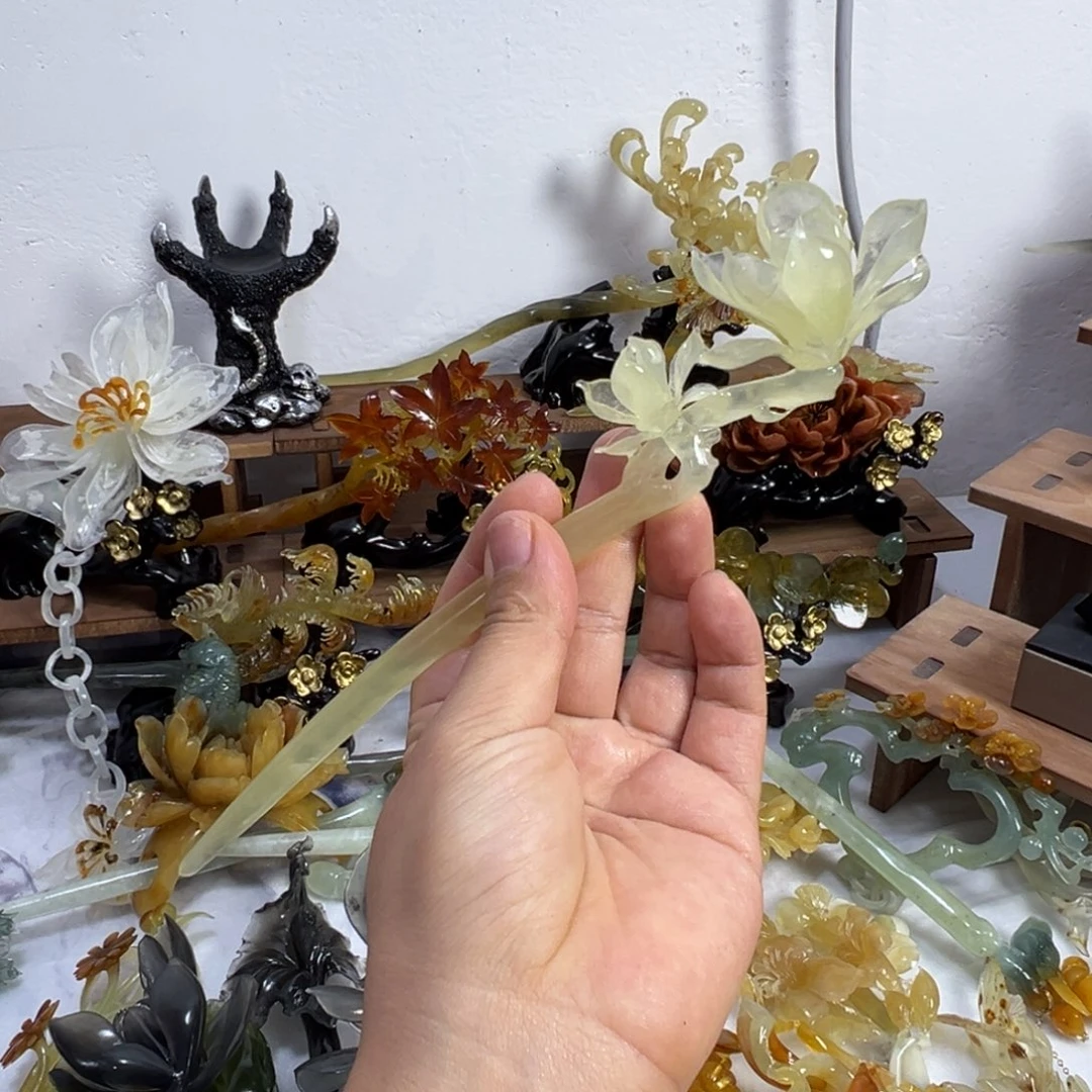 秋***果定制蛇纹石玉毛货发饰