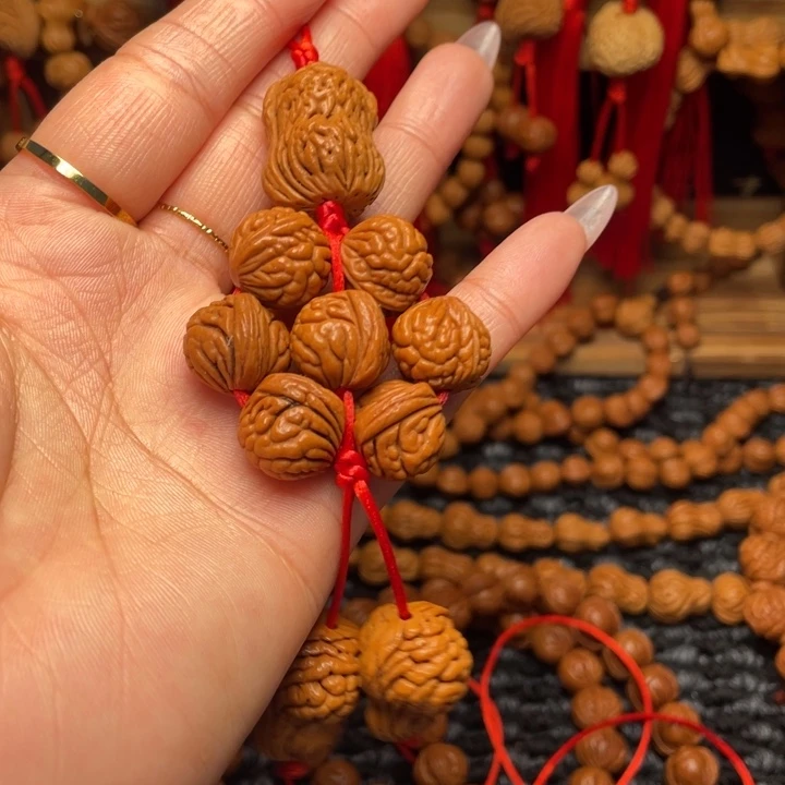 菩提籽类龙纹桃枭挂件