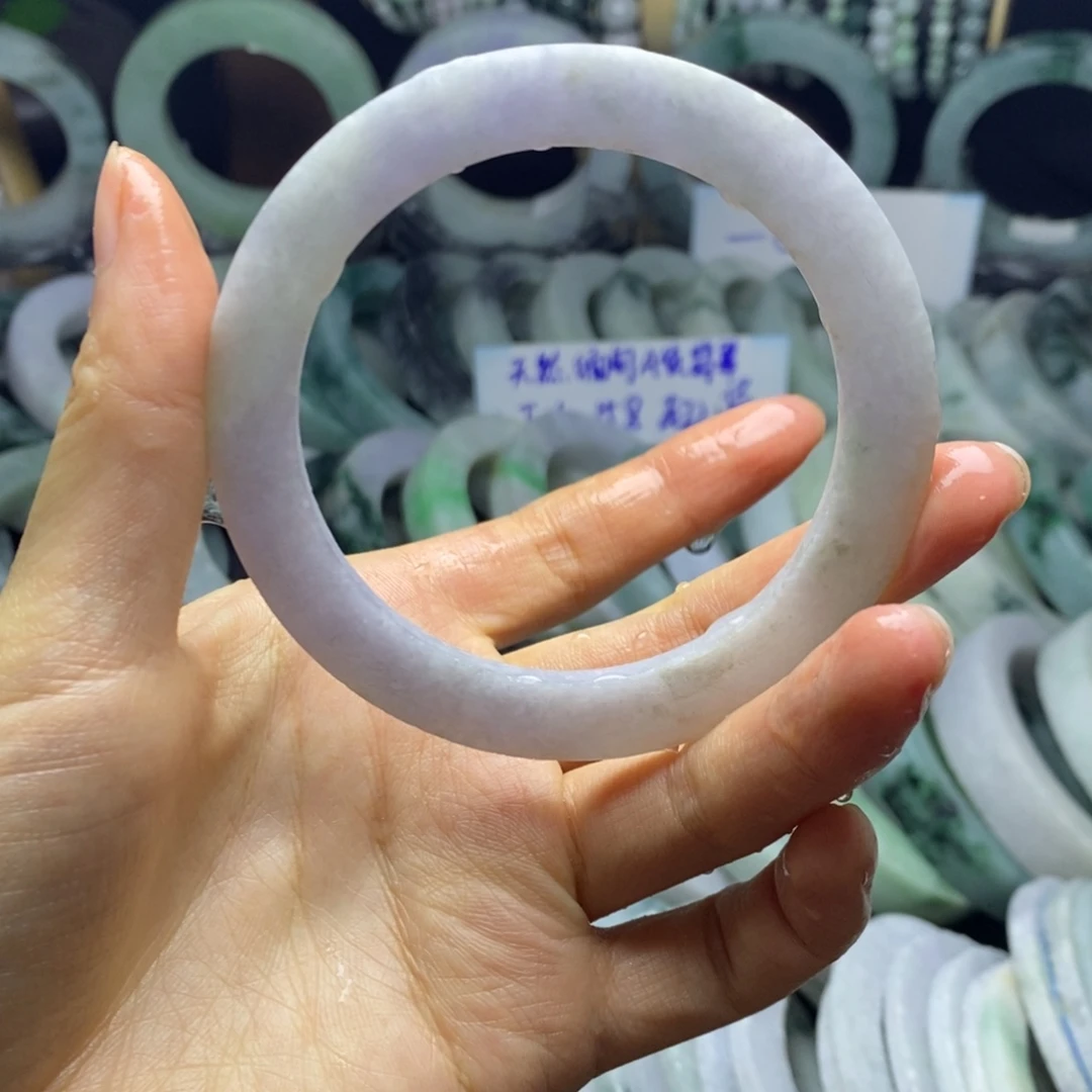 定制翡翠未镶嵌手镯