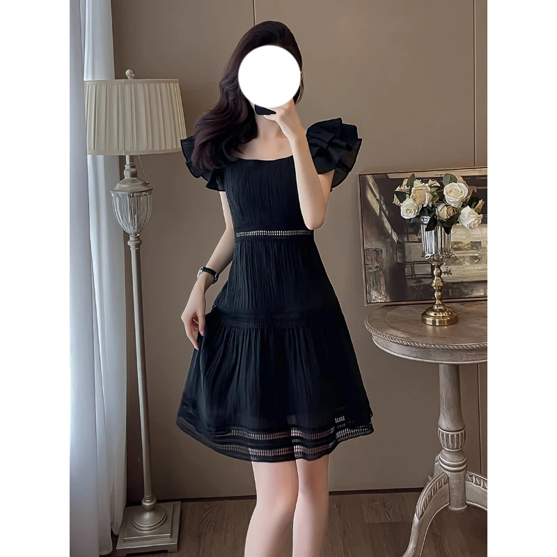 法式赫本风简约时尚气质收腰显瘦连衣裙女夏季新款高级感裙子穿搭