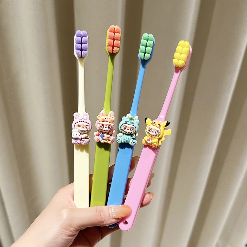 潮玩牙刷家用泡泡学生软毛细毛护龈情侣款网红卡通可爱大人小孩