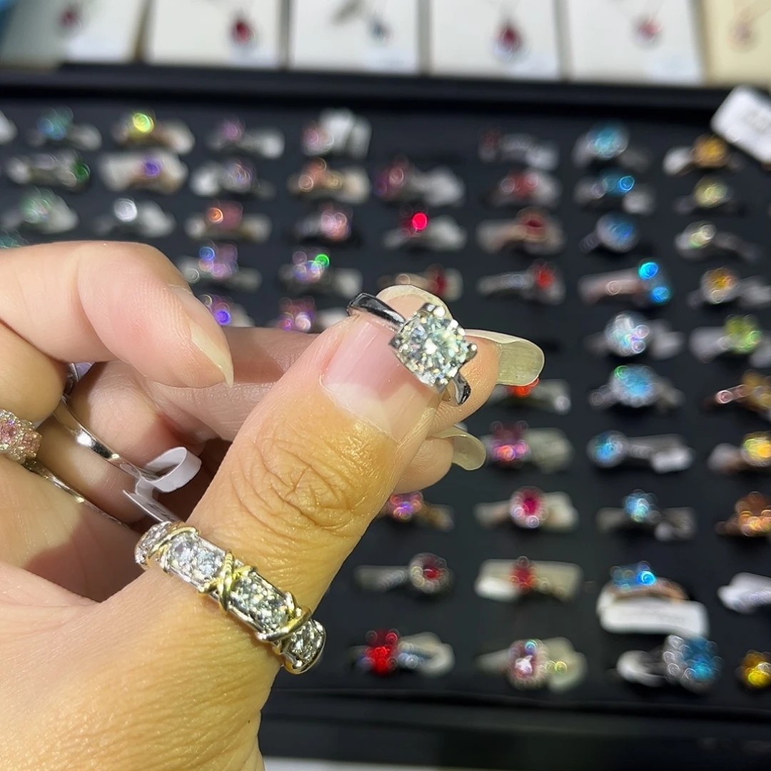 莫桑石非金属光臂牛头一卡白钻-11