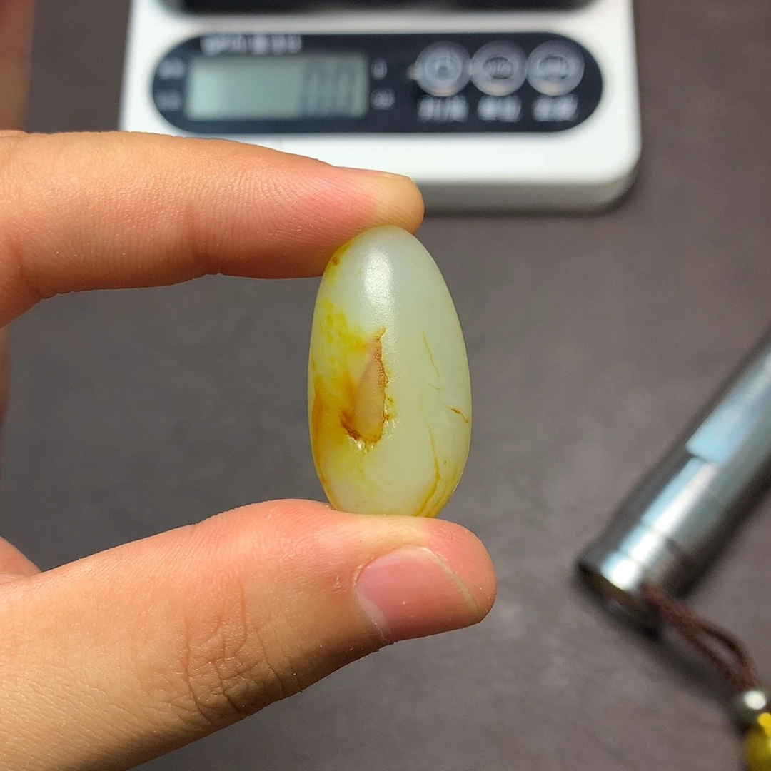 和田玉（糖玉）未镶嵌挂件