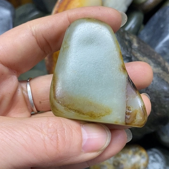 运***坤和田玉未镶嵌挂件