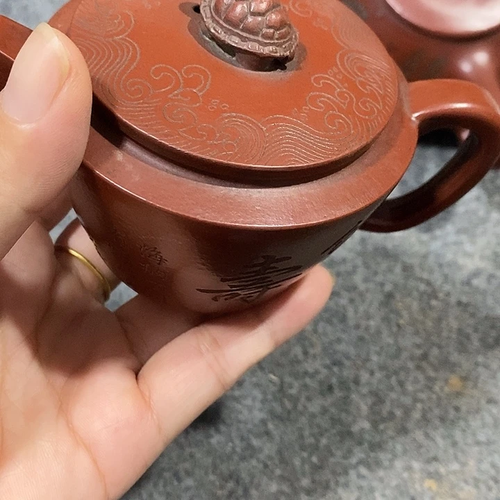 侍***者茶壶紫砂陶瓷摆件爱好者摆件