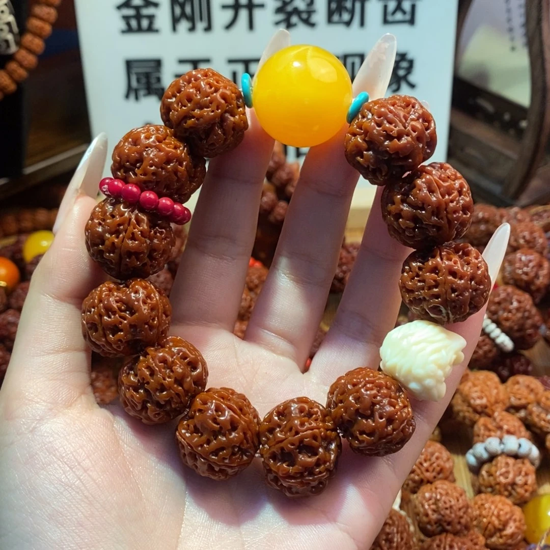 金刚菩提手串不*?22235黄醒狮