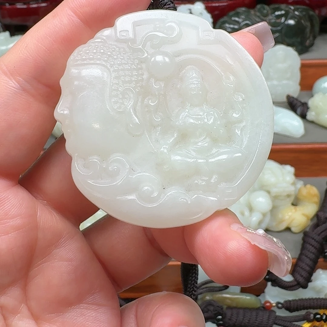 我***主和田玉未镶嵌挂件