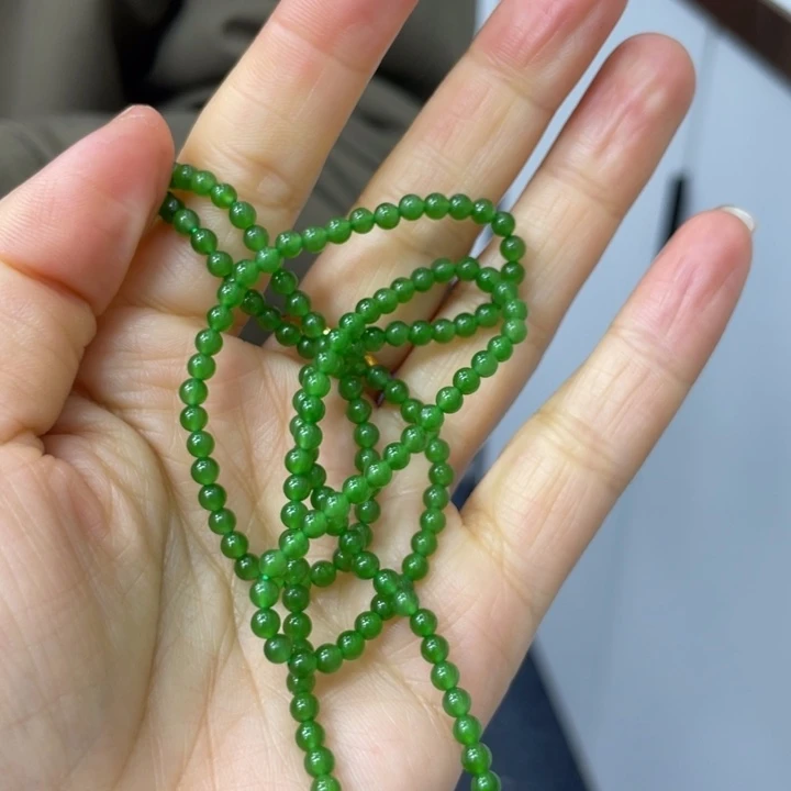 和田玉未镶嵌颈饰卡3.7