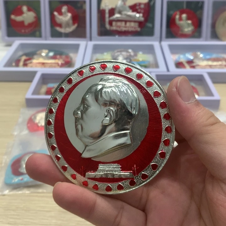 其他普通金属红章7.5cm双龙柱文像爱心花边。