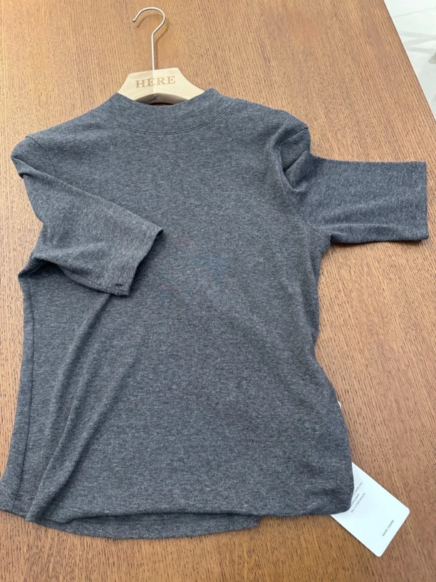 设计师品牌半高领短袖百搭