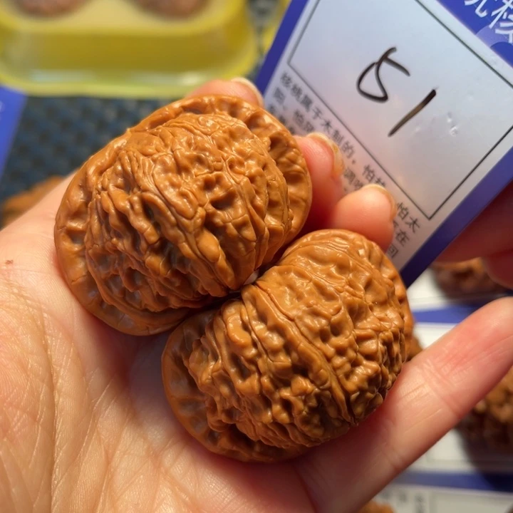 文玩核桃把件哲*51白狮子45