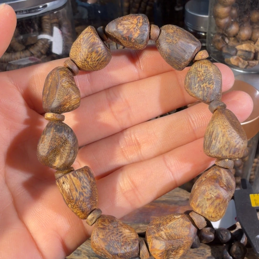 沉香沉香碎屑树丁13.6克