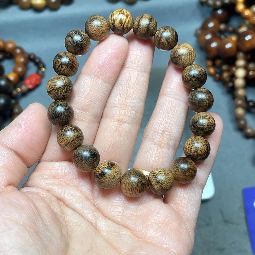 沉香手串白棋瘤疤1.0