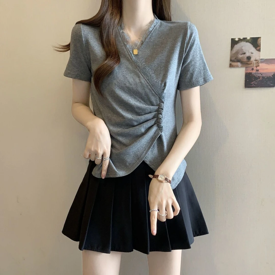 大码不规则领蕾丝短袖恤女夏季新款胖显瘦设计感正肩上衣