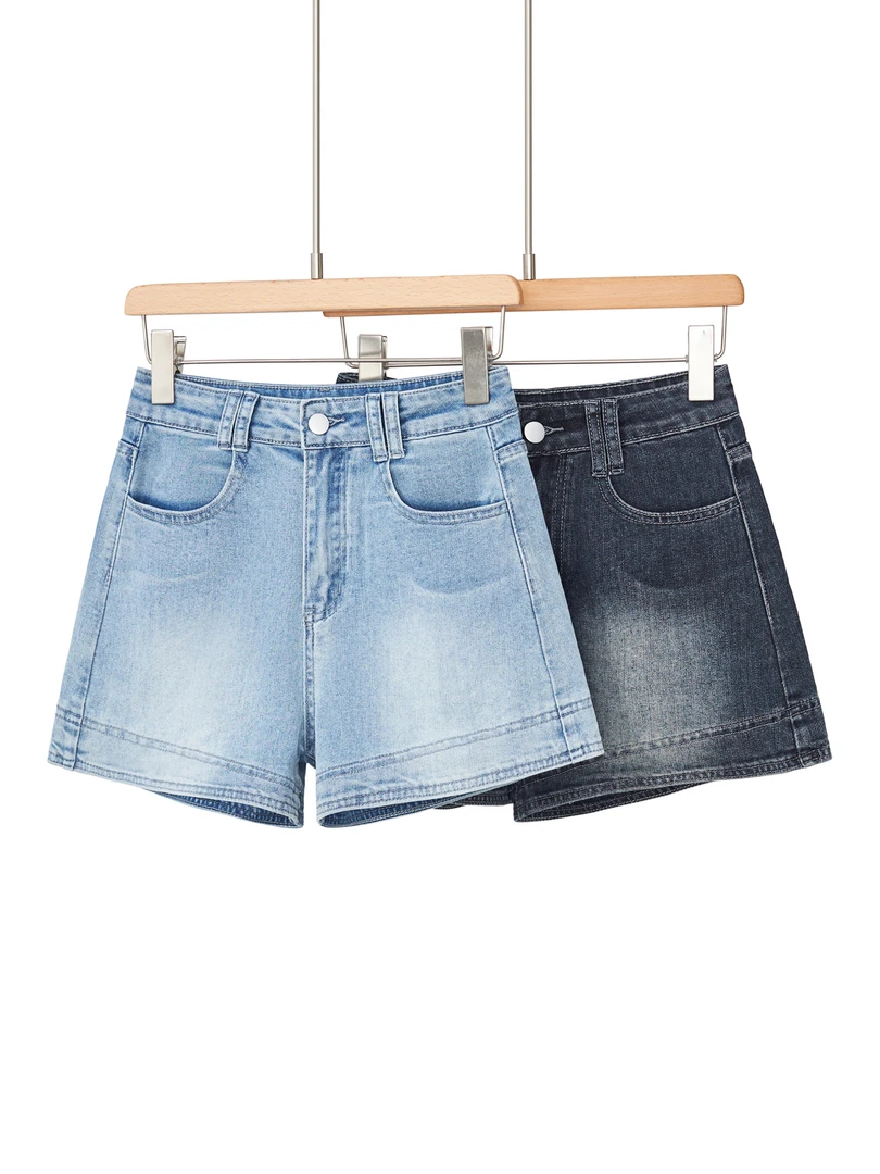 2025年夏季薄款牛仔短裤女宽松弹力直筒裤a字型显瘦休闲设计1732