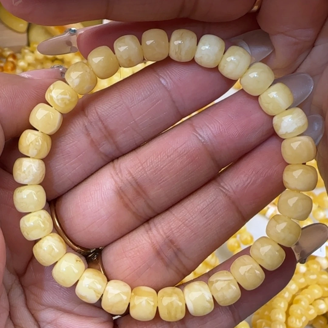 蜜蜡未镶嵌手链浓白妖花老型手串