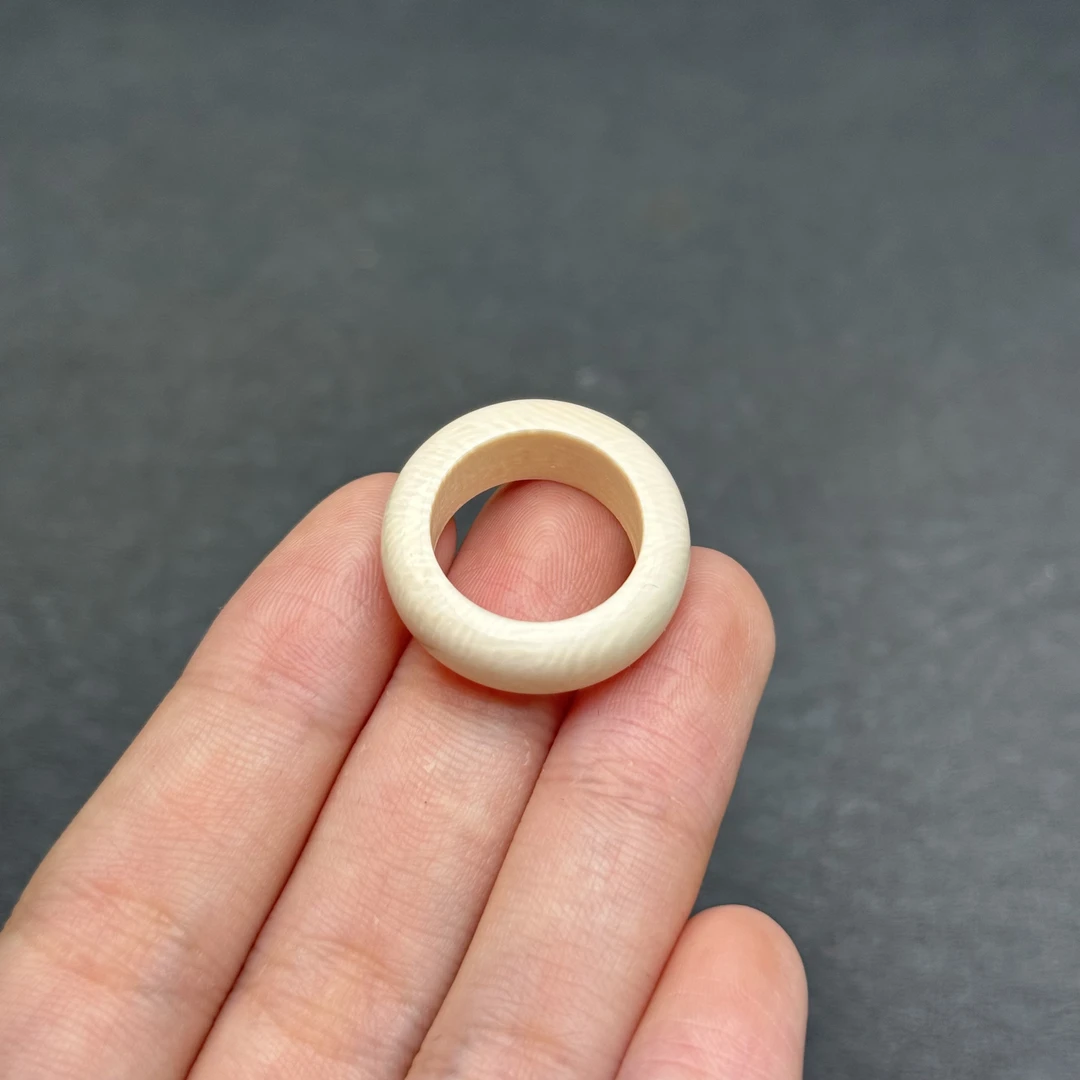 X7965天然猛犸牙 扳指 16.6*8mm支持鉴定 假一罚四