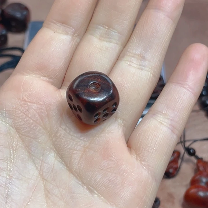 檀香紫檀（小叶紫檀）骰子小