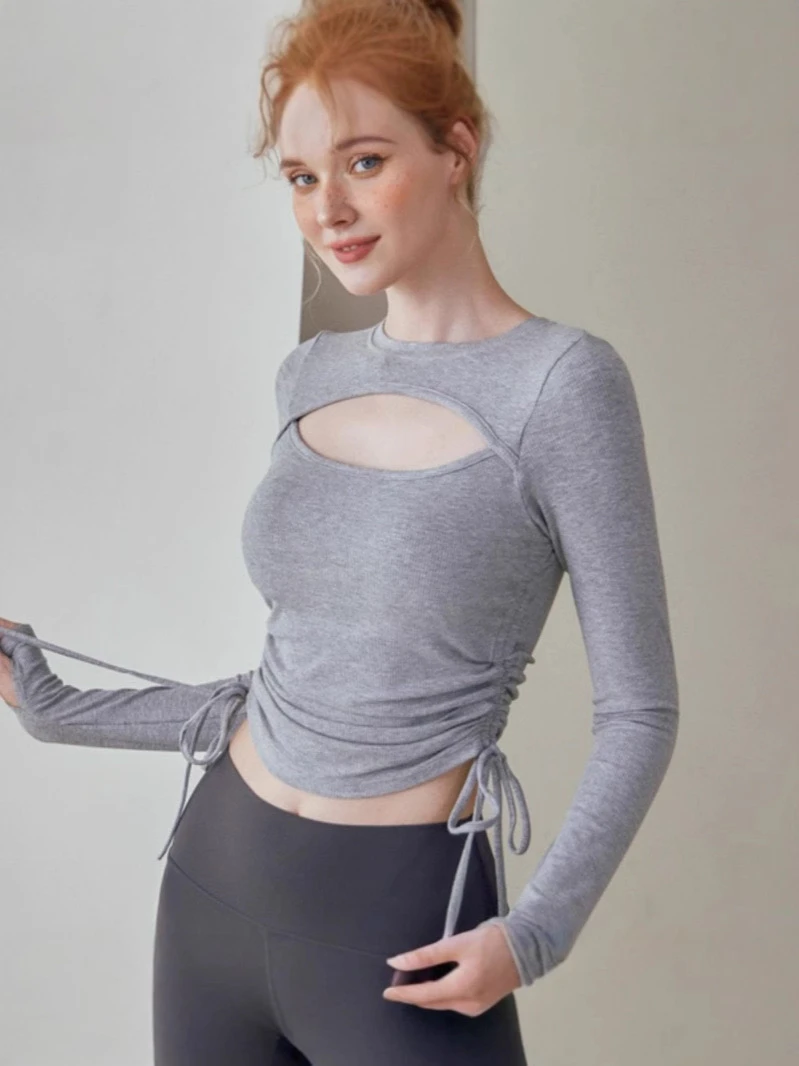 一体杯胸前镂空侧收腰绑带高弹力瑜伽上衣健身长袖T恤