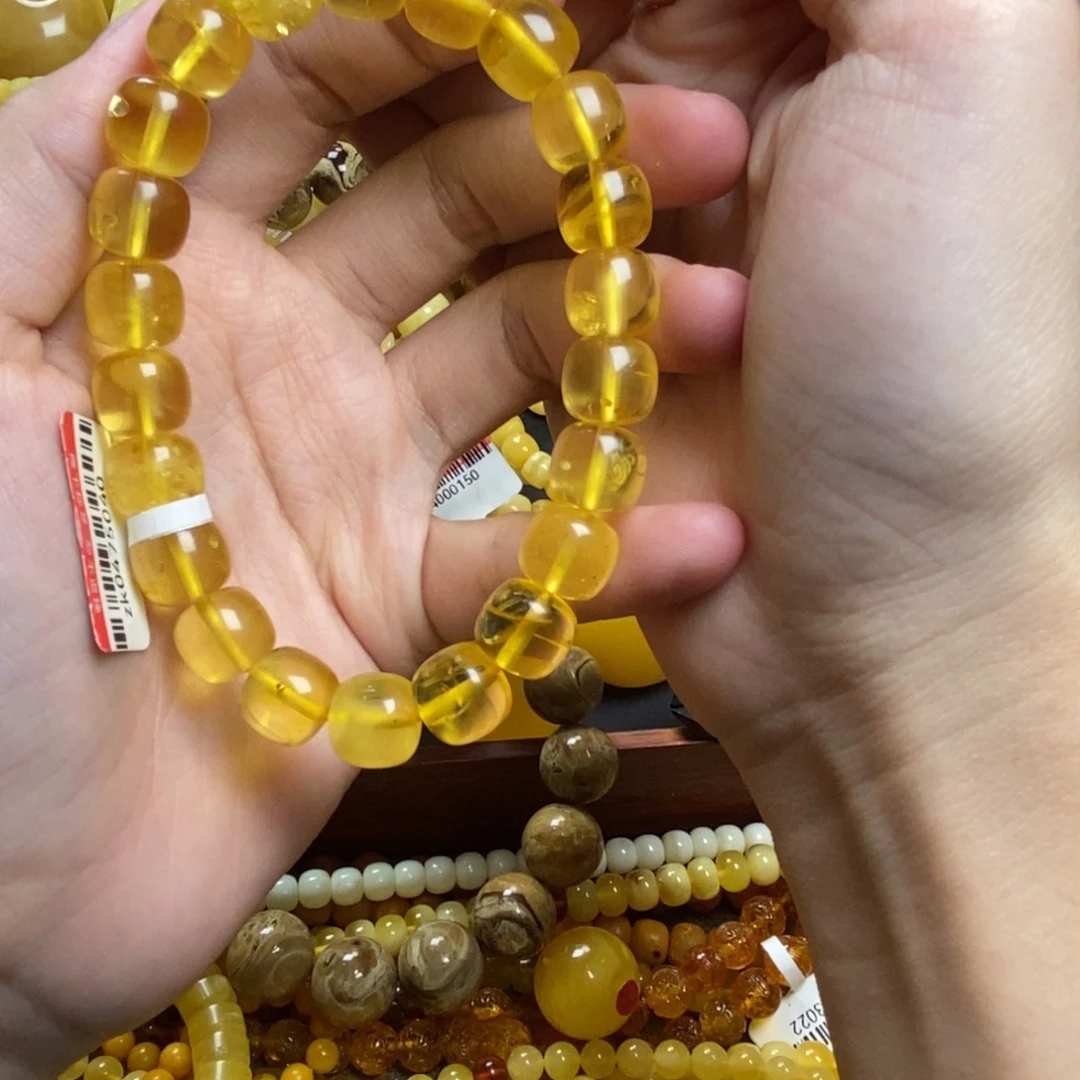 琥珀未镶嵌珠宝奇石蜜蜡