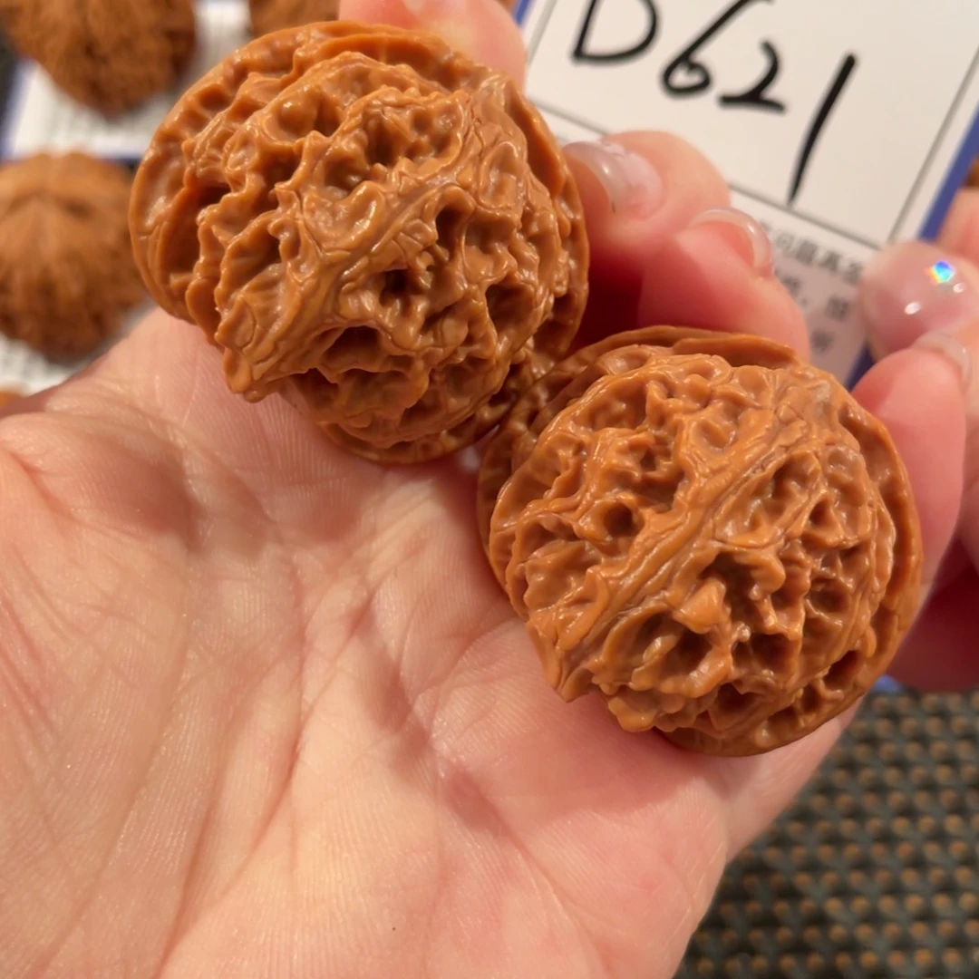 把件文玩核桃D621苹果园38