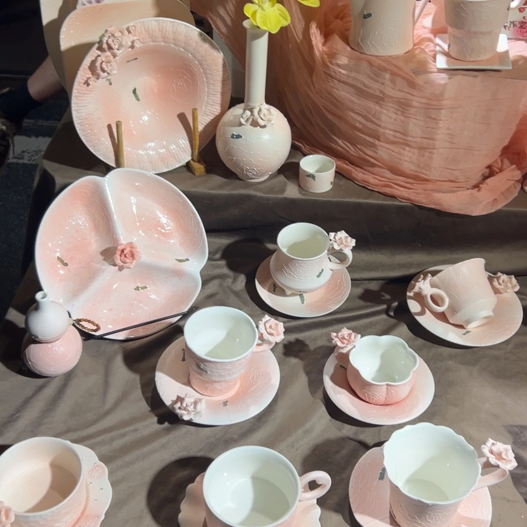 摆件哈哈哈哈哈哈哈哈哈哈哈哈哈哈哈