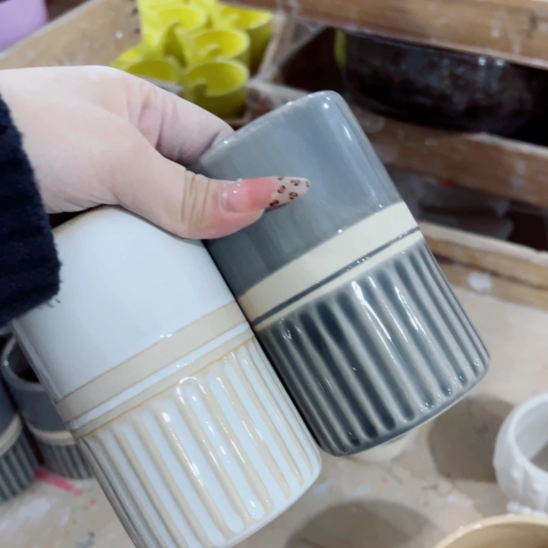 有孔陶瓷花盆，满10米包邮发货