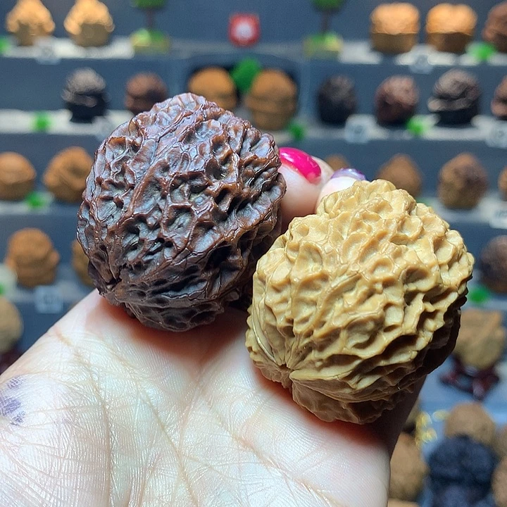 吊坠文玩核桃流苏纹绣球20号