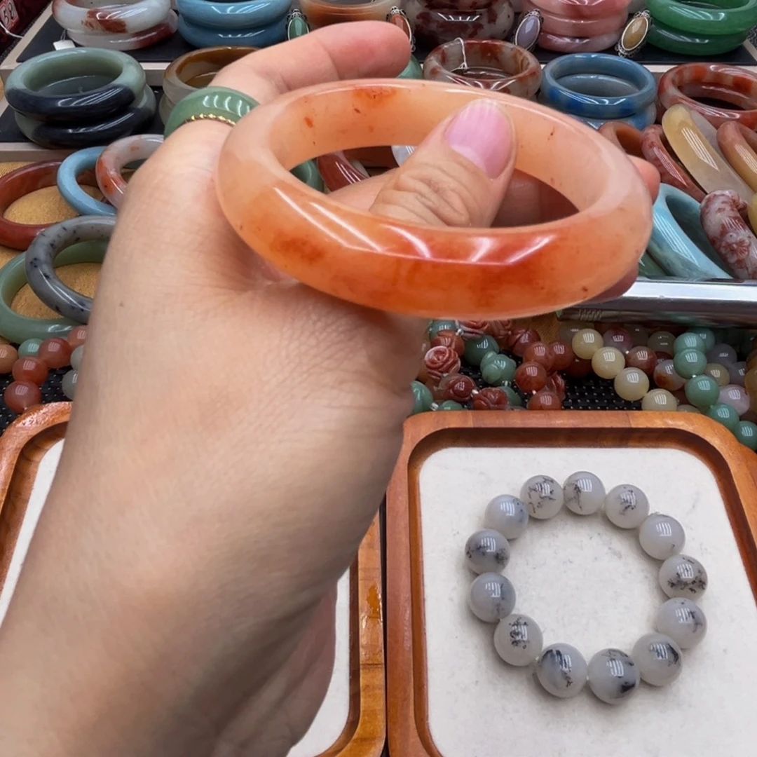 石英质玉未镶嵌圈口52