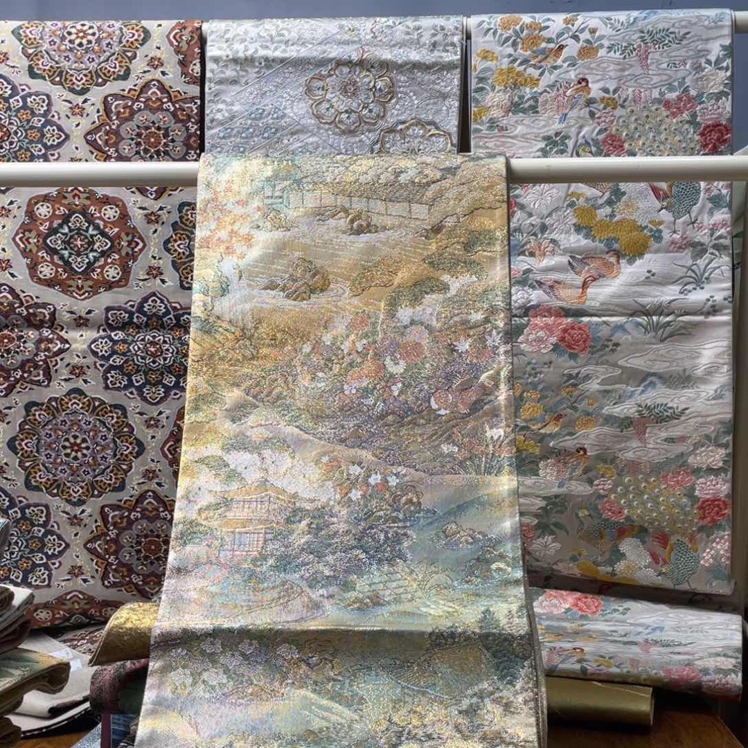 织绣彩金彩金彩金