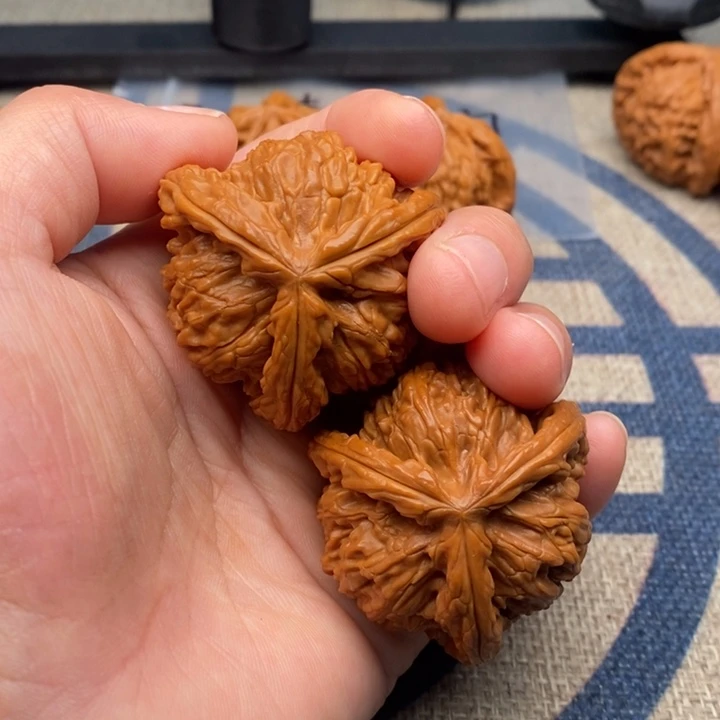 吊坠文玩核桃｀****吙三棱