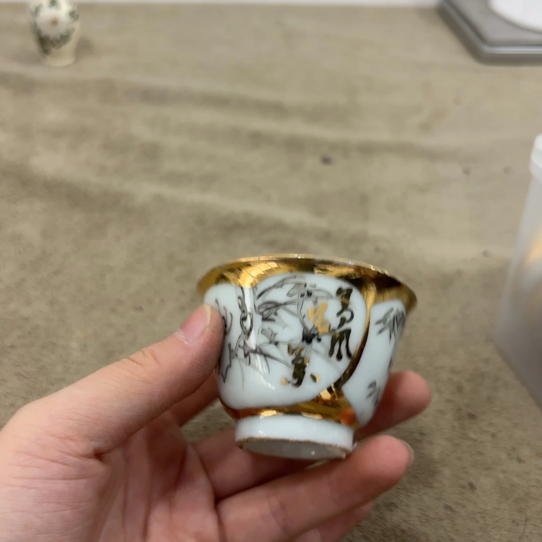 瓷片非常好看漂亮的物品