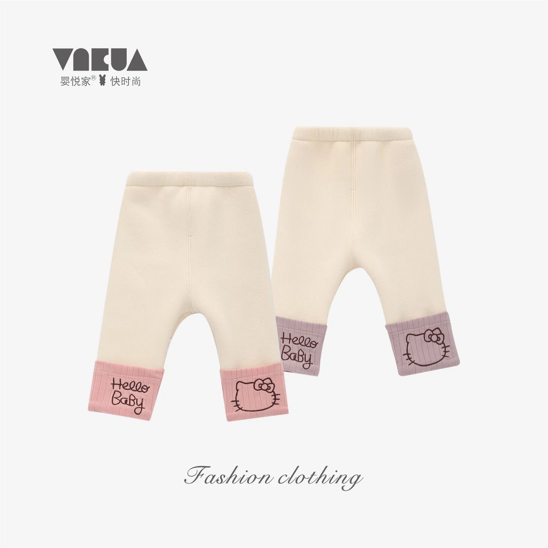 婴悦家秋冬款女宝时尚甜美卡通可爱文字小猫一体打底裤 89500