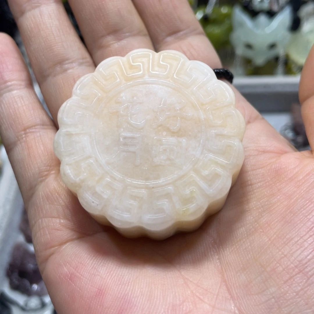 【闪购商品】岫玉颈饰未镶嵌89手把