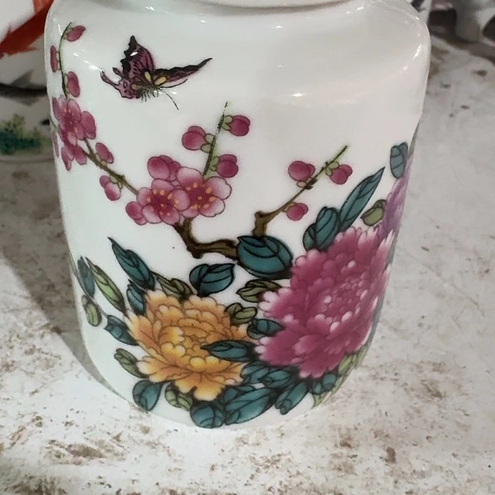 摆件陶瓷制品及各种装饰