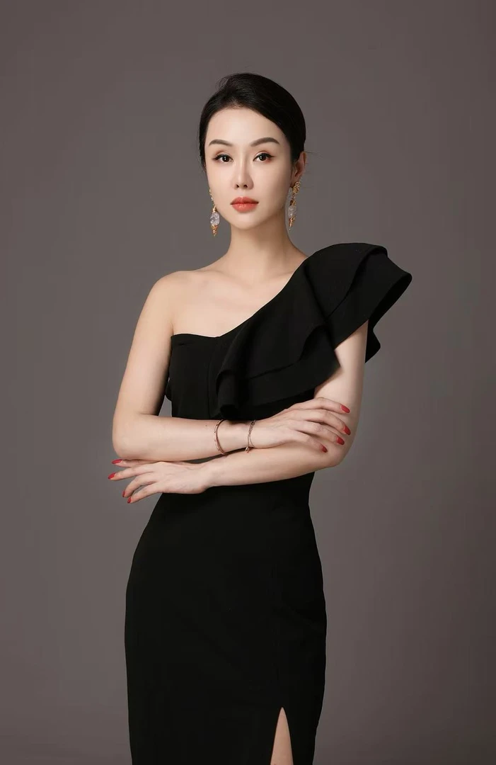 【漂亮专属】时尚高档T恤LA001