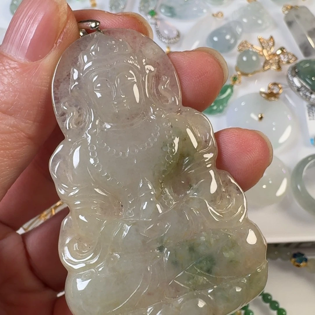 颈饰未镶嵌翡翠度母