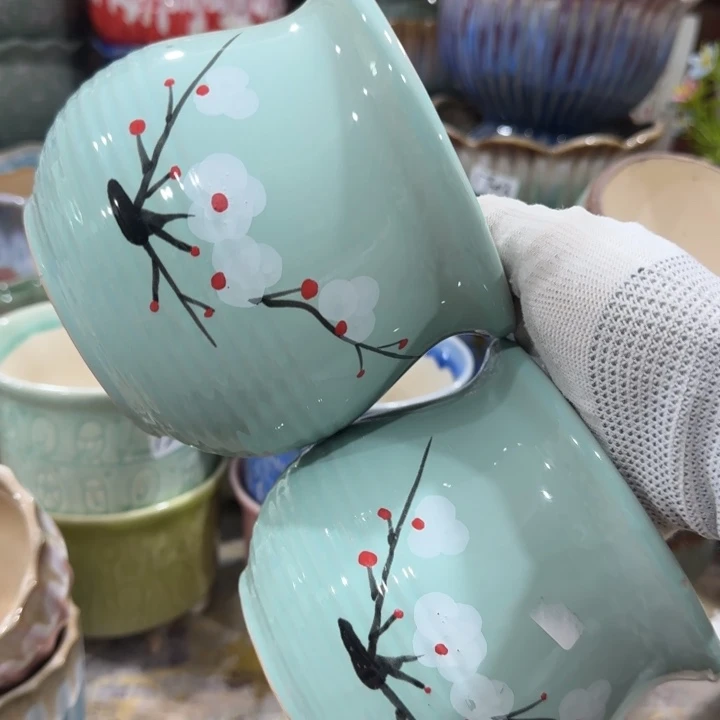 凑9块包邮，有孔，不清楚找客服