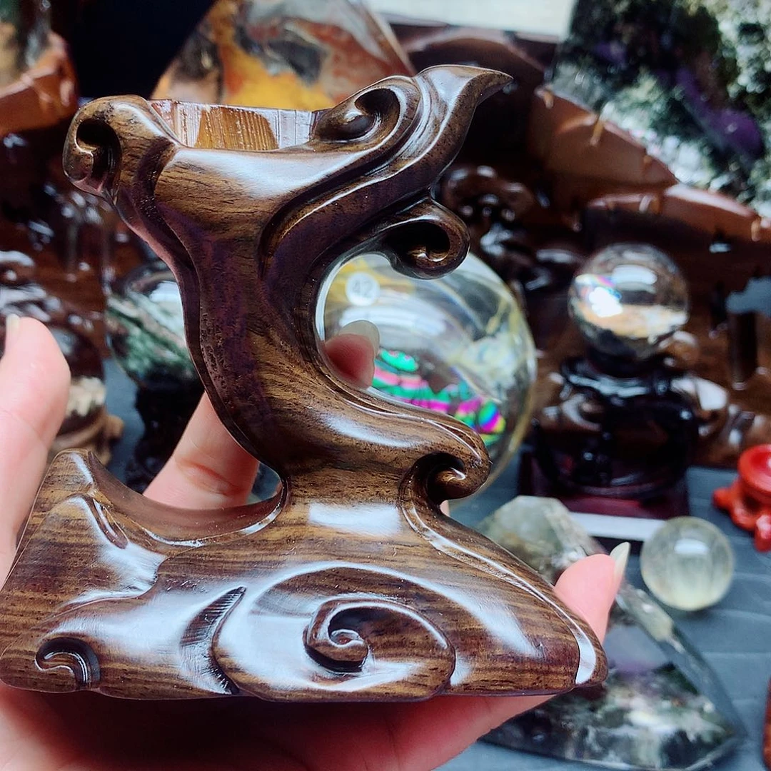 李***萍未镶嵌水晶珠宝半成品