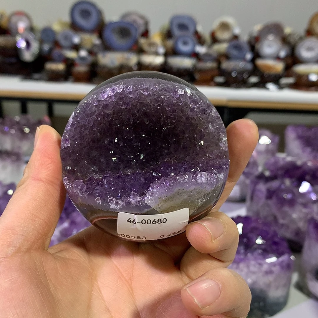 紫晶未镶嵌大型摆件（非配饰）