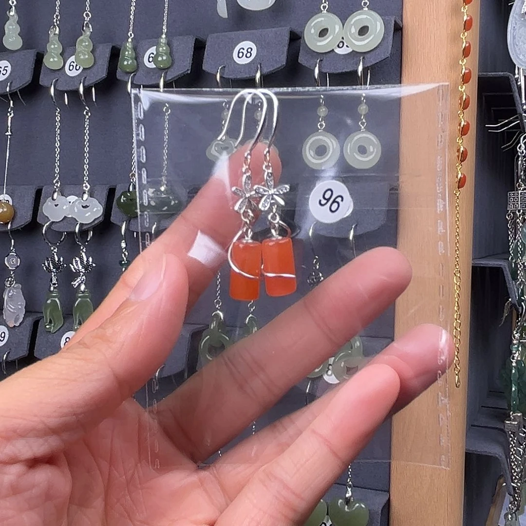 银S925镶嵌南红玛瑙耳饰湫*露